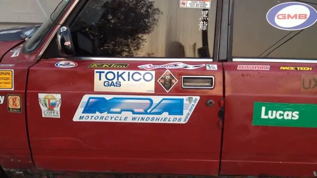 НЕСЛАБО?! НАКЛЕЙКИ НА МАШИНУ ☆ Cars & Girls смотреть онлайн