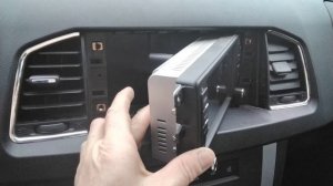 не работает мультимедиа на уаз патриот.