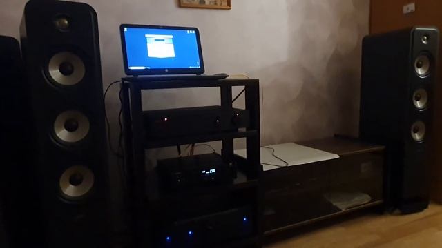 Teac AI-2000 Amp + Exposure 3010S2 Preamp (video 1).