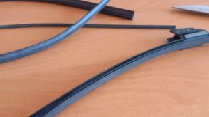 Замена щеток стеклоочистителей на Рено Дастер. Нет крючка, необычное крепление, как быть???