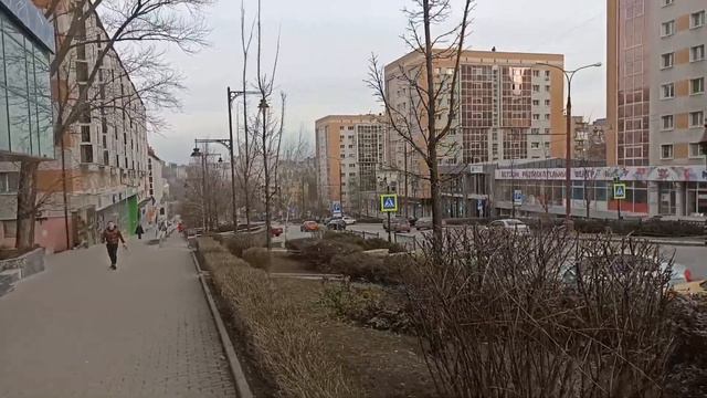решил прогуляться после университета, по моему родному и любимому Донецку 21/03/2023🇷🇺 ❤ 🌺🌱🌞🏙 смотреть онлайн