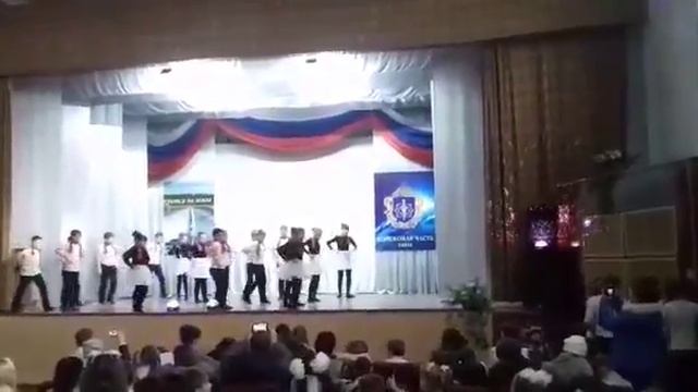 Стартинейджер 6"Б"2017год "МИМЫ" смотреть онлайн