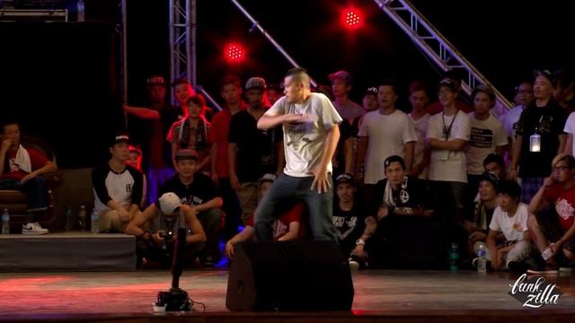 All Age Side Wild Card-8 Gucchon(JPN) vs 魚薪(TWN) | 20130817 FUNKZILLA GAME FINAL смотреть онлайн