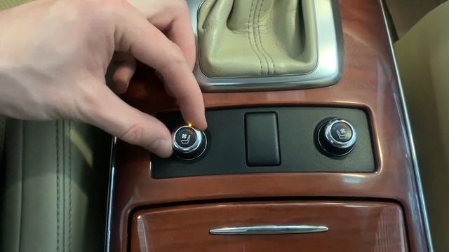 Infiniti QX-70 смотреть онлайн