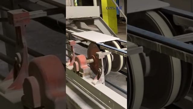 От плитки идёт пар! Как производится керамическая плитка? #cersanit #производство #ремонт #плитка смотреть онлайн