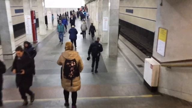 Метро Академическая (2 серия) смотреть онлайн