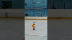 Фигурное катание. Первые шаги. Первое место.