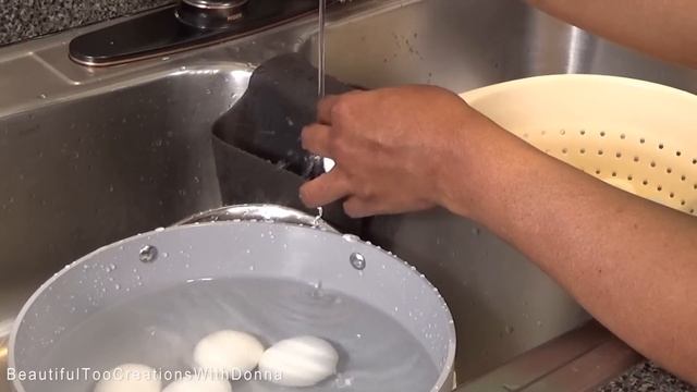 Easter Angel Eggs | ?Deviled Eggs Over Here!? | Detailed Video About How I Get Them To Peel Easily смотреть онлайн