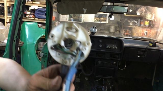 Москвич от А до Я "Рулевое колесо и замок зажигания" смотреть онлайн