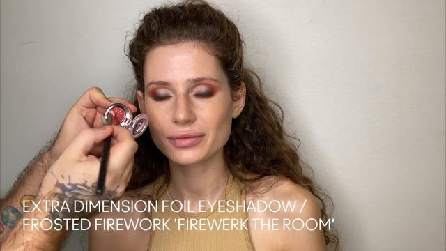 Новогодний макияж 2020 | MAC Cosmetics смотреть онлайн