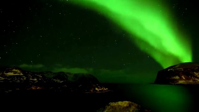 НЛО, ВИДЕОКАМЕРА СЛУЧАЙНО ЗАСНЯЛА НЛО ВБЛИЗИ. СЪЁМКА НЛО СКРЫТОЙ КАМЕРОЙ смотреть онлайн