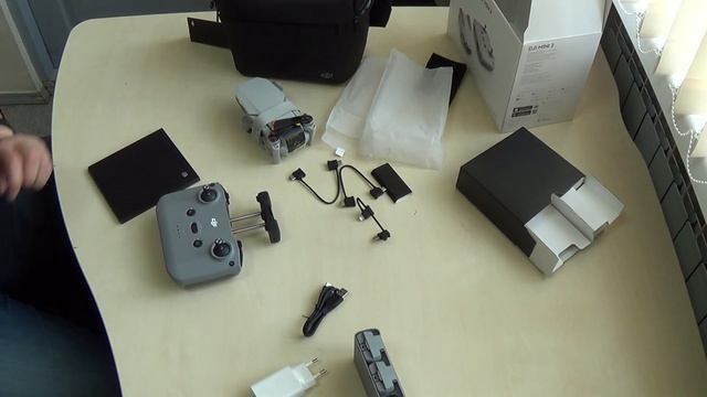 Unboxing - распаковка квадрокоптера DJI Mini 2 смотреть онлайн