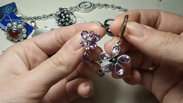 серебряные украшения в продаже смотреть онлайн