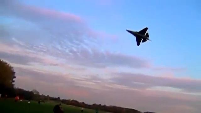 Sony HDR-CX130 Slo Mo F-16 Crush Landing SURVIVED смотреть онлайн