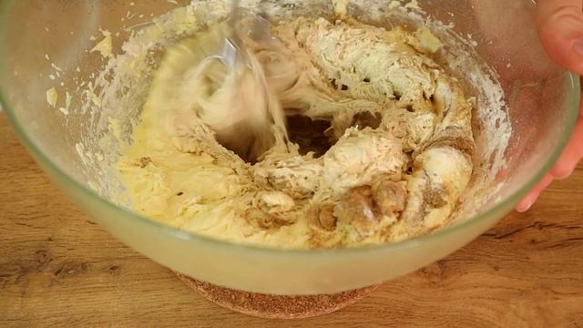 НЕЖНЫЕ Кексы с Изюмом за 5 МИН+ время выпечки! Получаются ВСЕГДА | Оливьедка смотреть онлайн