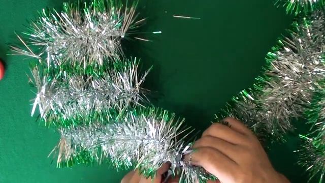 Как сделать елку из мишуры смотреть онлайн