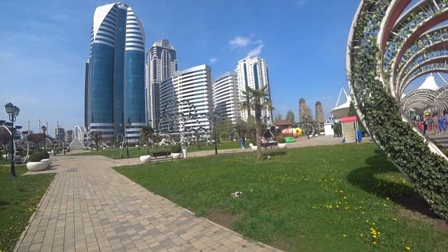 4.2.Дубай в Грозном! Комплекс «Грозный Сити», смотровая площадка, Парк цветов. Где поесть в Грозном смотреть онлайн