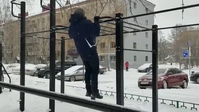 "Проект от 10 до ?" Классические подтягивания (12 повторов) смотреть онлайн