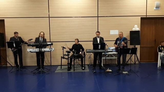 Листья жёлтые - ВИА Перекрёсток смотреть онлайн