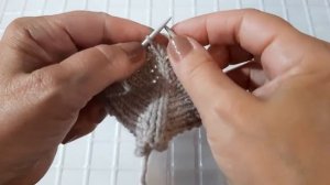 Прибавление петель из накида без дырочек.