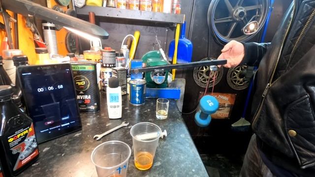 Попался поддельный Mobil super 3000 5w40 Турецкий или Итальянский какой ПАЛЬ? Тест на машинке трени смотреть онлайн