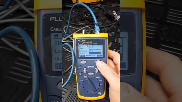 FLUKE CableIQ - Basic How To Video - Testing Ethernet Data Cable смотреть онлайн