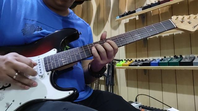 Review Ritmuller Guitars Stratocaster HSS ( Low budget Original 1 jt an ) смотреть онлайн