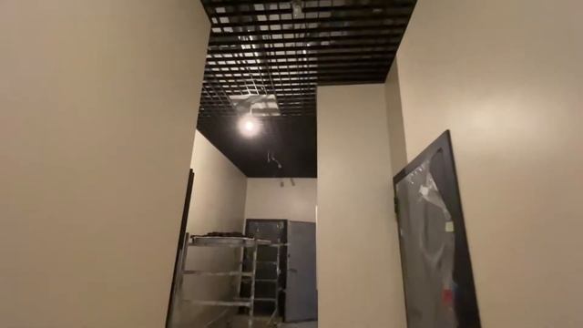 Новогорск. Химки. Монтаж подвесного потолка Грильято. Ячейка 100х100 смотреть онлайн