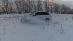 Митсубиси аутлендер PHEV по снегу