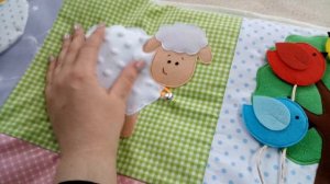 Развивающий коврик из разнофактурных тканей