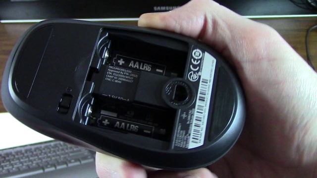 Microsoft Wireless 2000 Desktop Keyboard & Mouse Unboxing смотреть онлайн