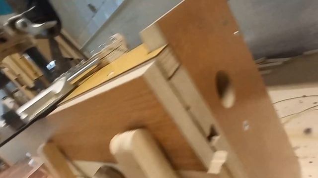 Приспособа для фрезера. Под домино и шканты. Долбёжник.