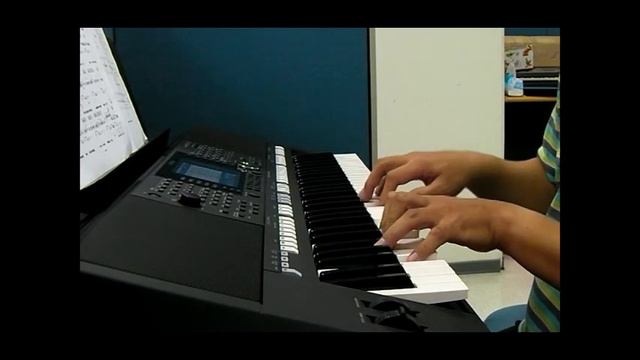 用YAMAHA PSR-S950演奏:最後的戀人 смотреть онлайн