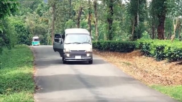 Toyota dolphin van go without driver || Driver නැතුව තනියම ගිය Dolphin смотреть онлайн