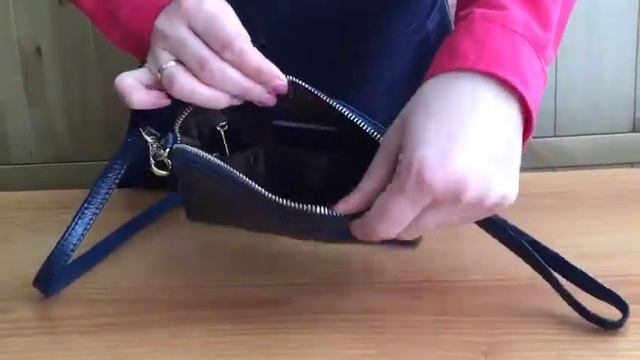 Сумка-браслет из кожи 906AK смотреть онлайн