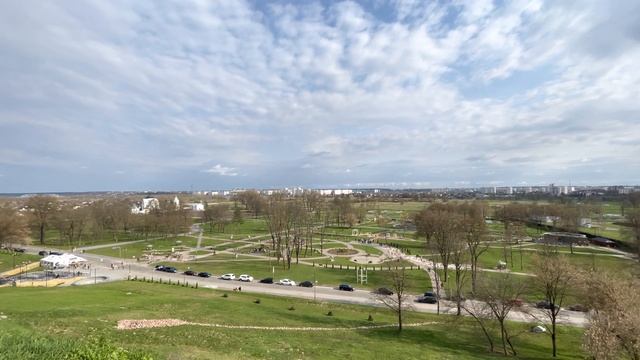 Одна минута // вид на парк в Подниколье в городе Могилеве 18.04.2021