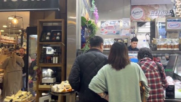 South Melbourne Market | November 2022 | Melbourne Australia | 4K HDR