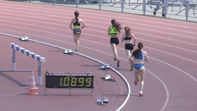 800м девушки до 16 лет отбор на Дети Азии смотреть онлайн