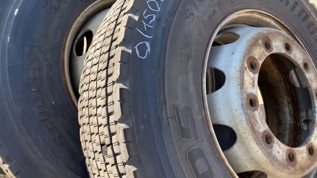 12r22.531580r22.5 Колеса дискишины. Bridgestone W905 Шины из Японии для самосвала.