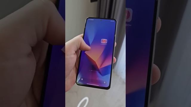 Xiaomi vs Samsung |Почему Xiaomi лучше Samsung смотреть онлайн