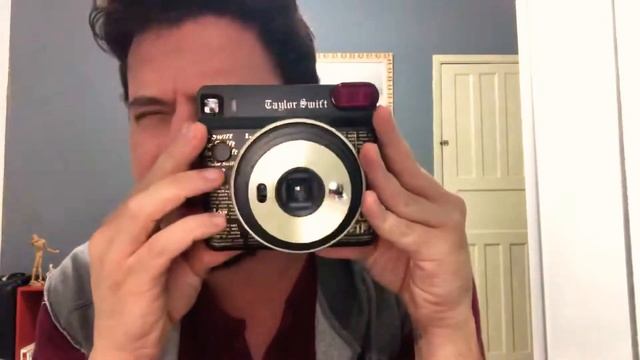Instax Square SQ6 Taylor Swift - #Fujifilm 1° #Unboxing feito no #Brasil смотреть онлайн