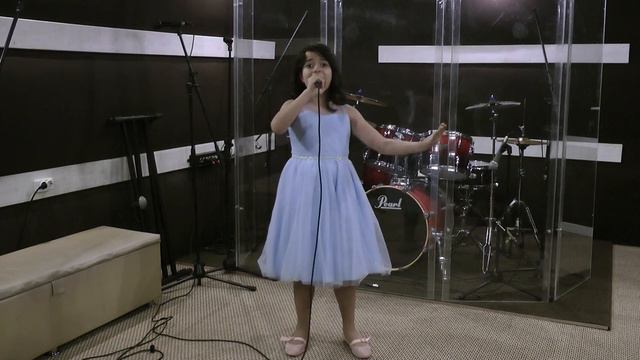 Девочка танцует весну Матевосян София смотреть онлайн