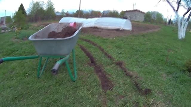 4.На дачном участке трубы ПНД для полива смотреть онлайн