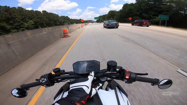 2019 KTM 1290 Superduke R | First Ride смотреть онлайн
