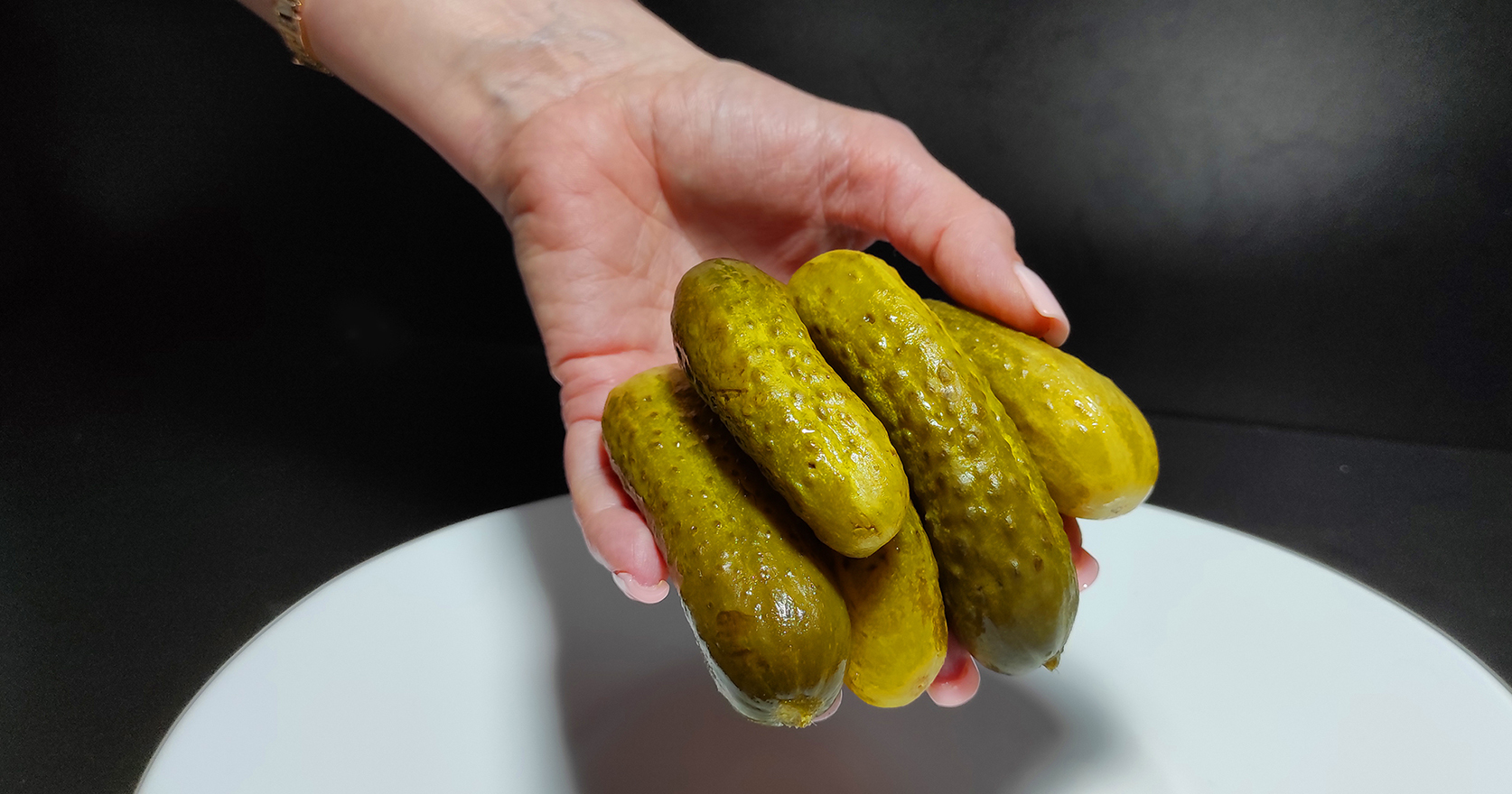 Вот что я делаю весной с СОЛЁНЫМИ ОГУРЦАМИ | Такую вкуснятину Вы еще НЕ ПРОБОВАЛИ! смотреть онлайн