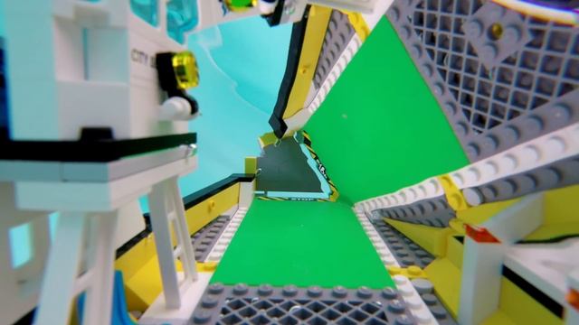DO LEGO BOATS FLOAT ONBOARD POV смотреть онлайн