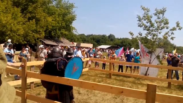 Бой богатырей "Древний мир" в Самаре смотреть онлайн