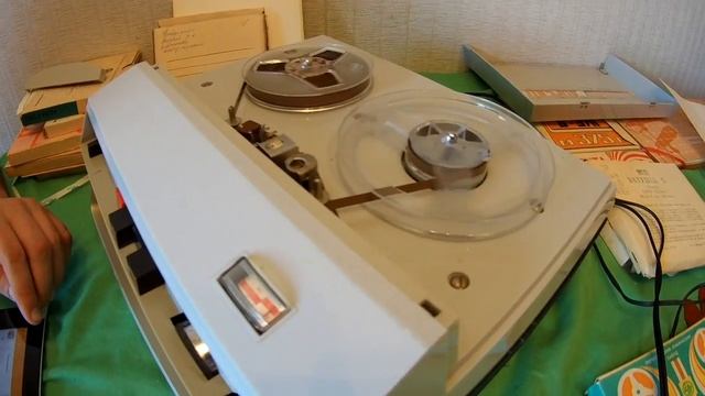 Катушечный магнитофон Романтик 3 1971 года смотреть онлайн