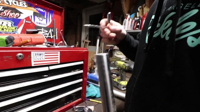 BBR Heavy Duty Fork Spring Install for Pitbike (2020 CRF110) смотреть онлайн