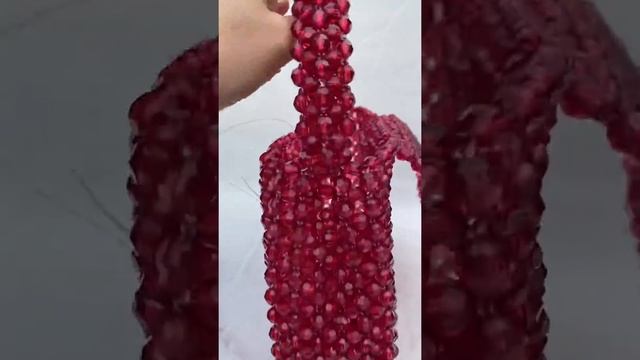 Сумка из акриловых бусин смотреть онлайн